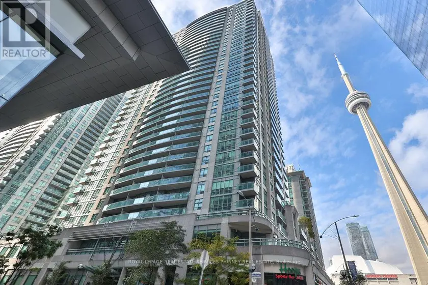 Apartment at 708 - 30 GRAND TRUNK CRESCENT, Toronto