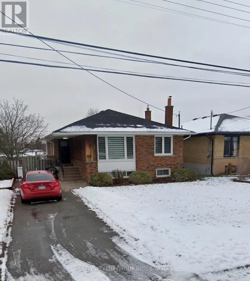 Detached at BSMT - 82 ELVASTON DRIVE, Toronto