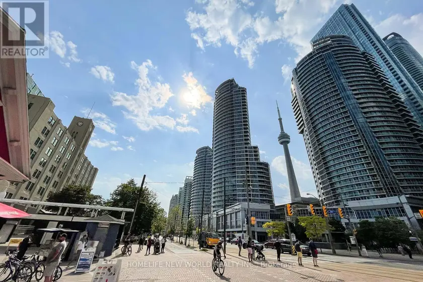 Apartment at 1602 - 77 HARBOUR SQUARE, Toronto