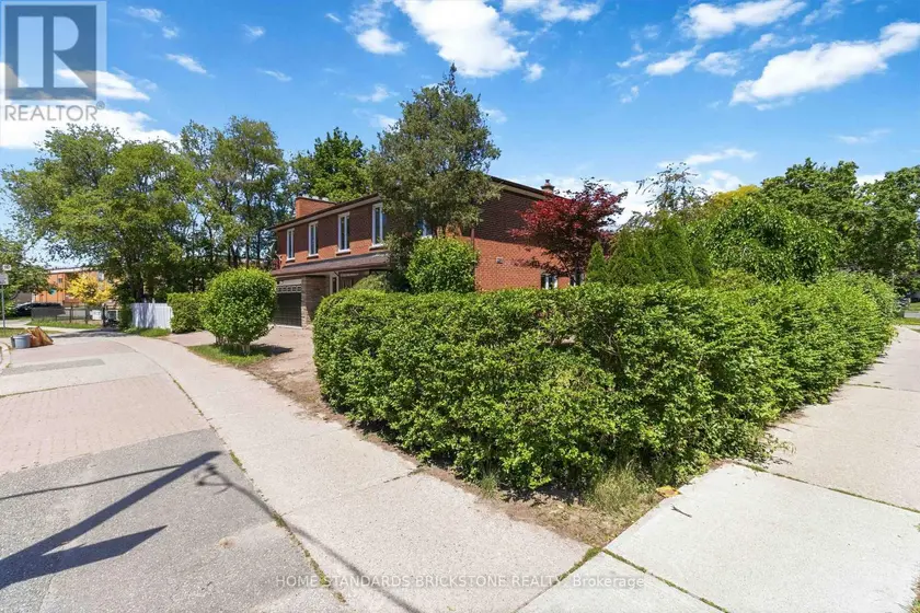 Detached at MAIN - 220 TORRESDALE AVENUE, Toronto