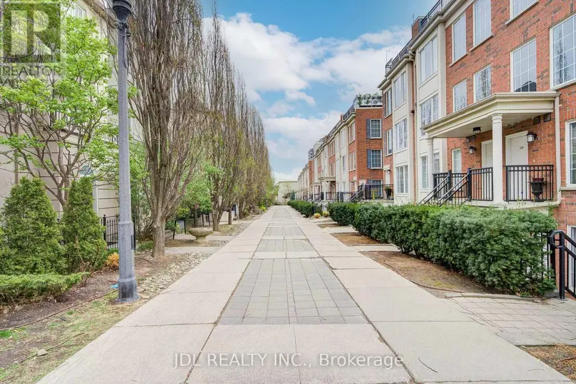Townhouse at 610 - 11 EVERSON DRIVE, Toronto