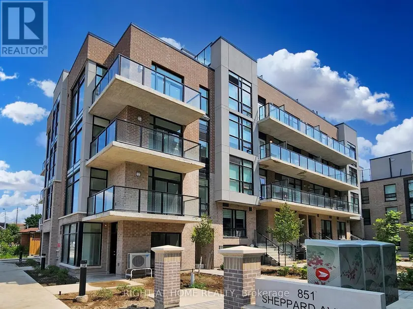 Townhouse at 30 - 851 SHEPPARD AVENUE W, Toronto