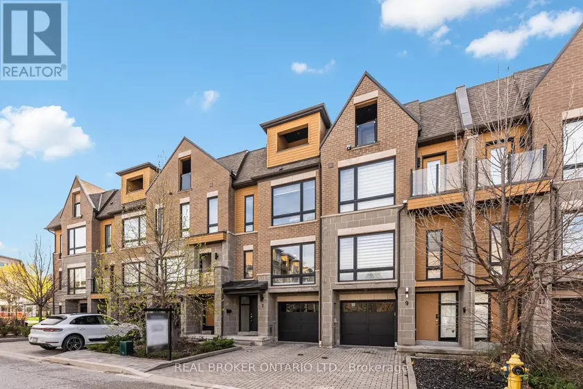 Townhouse at 7 KENNETH WOOD CRESCENT, Toronto