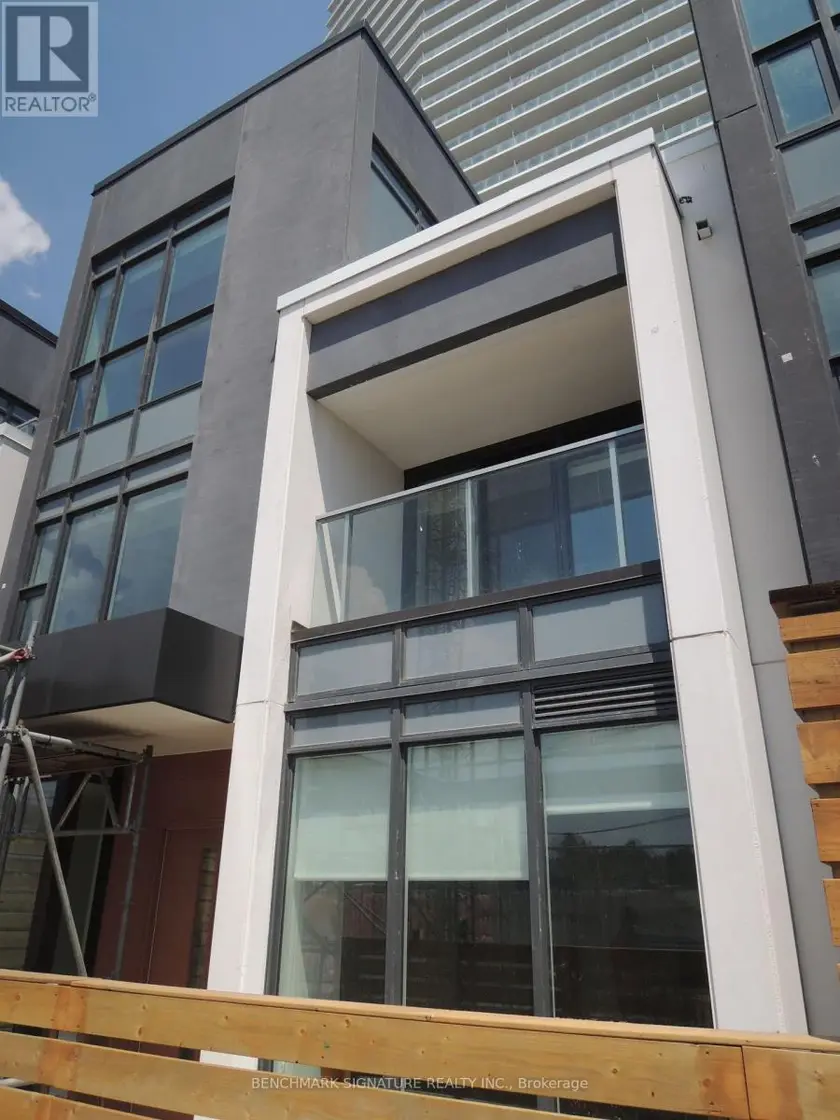 Townhouse at TH16 - 113 MCMAHON DRIVE, Toronto