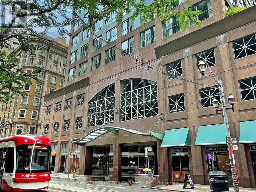 Apartment at 917 - 7 KING STREET E, Toronto