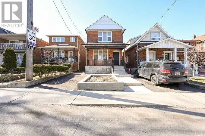 Detached at 12 Blandford St, Toronto C03