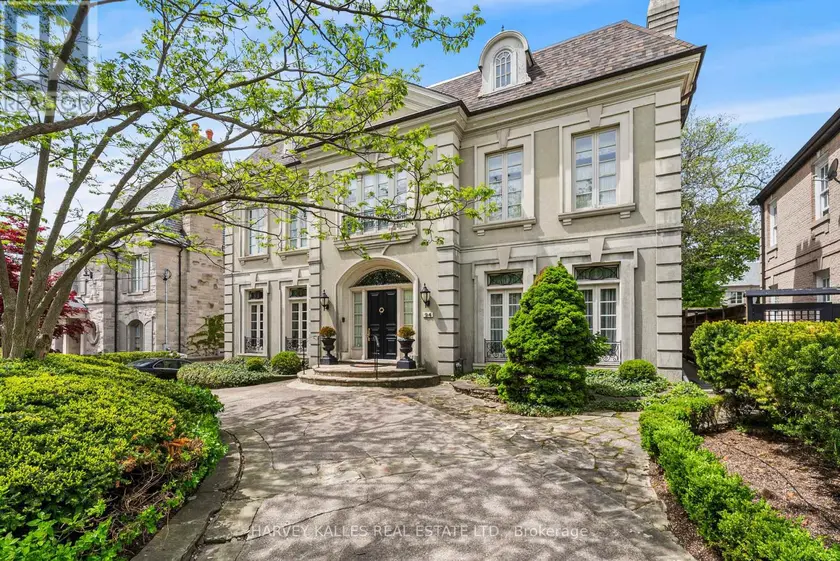 Detached at 94 DUNVEGAN ROAD, Toronto