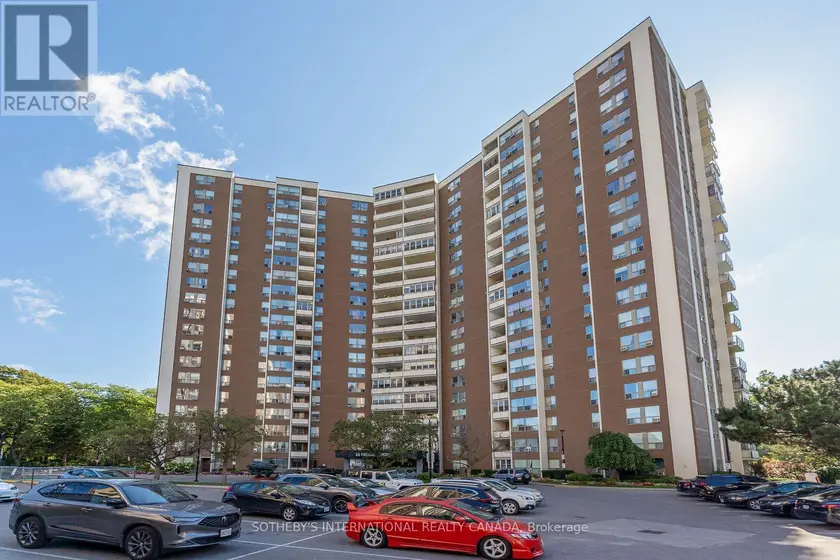 Apartment at 706 - 60 PAVANE LINKWAY WAY, Toronto