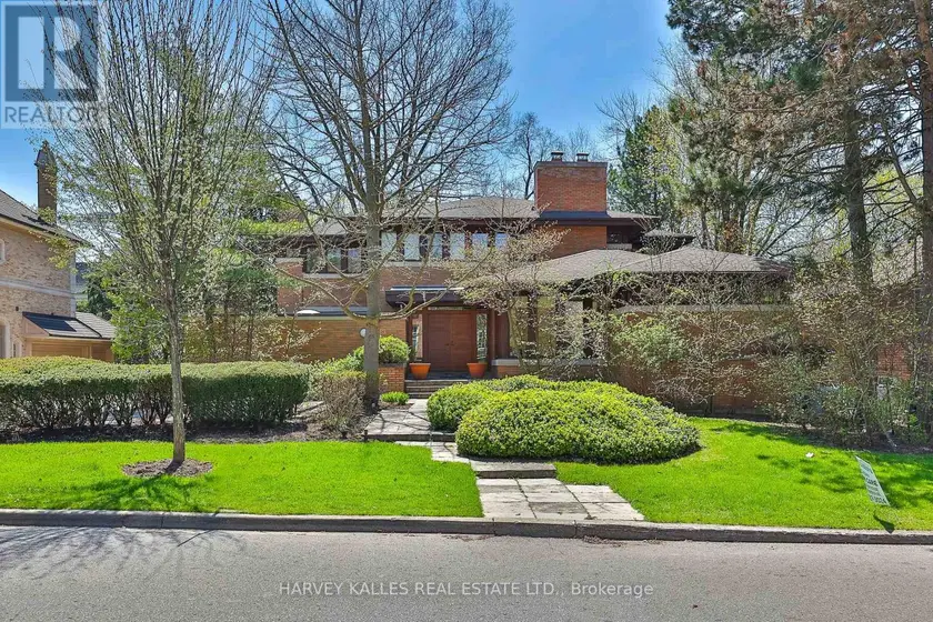 Detached at 223 HILLHURST BOULEVARD, Toronto