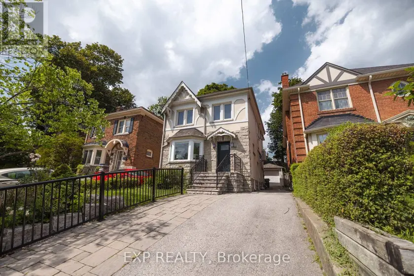 Detached at 86 WILLOWBANK BOULEVARD, Toronto