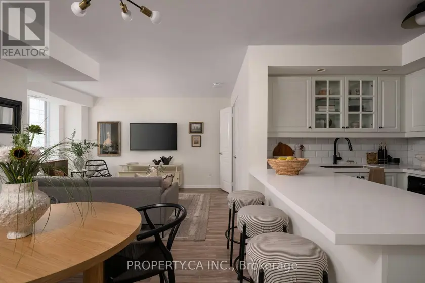 Apartment at #919 - 140 SIMCOE STREET, Toronto