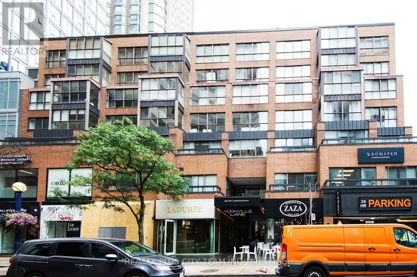 Apartment at 407 - 164 CUMBERLAND STREET, Toronto