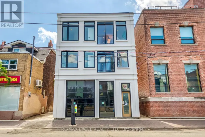 Multiplex at UNIT D - 923 COLLEGE STREET, Toronto