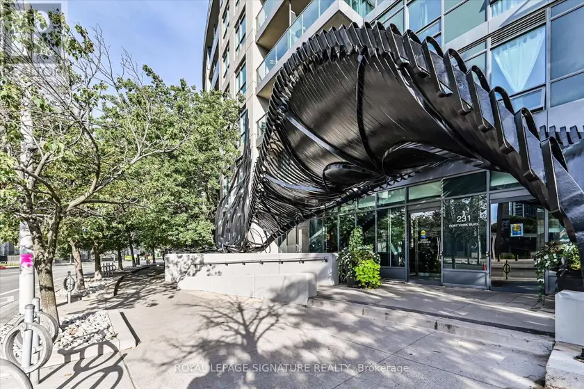 Apartment at 905 - 231 FORT YORK BOULEVARD, Toronto