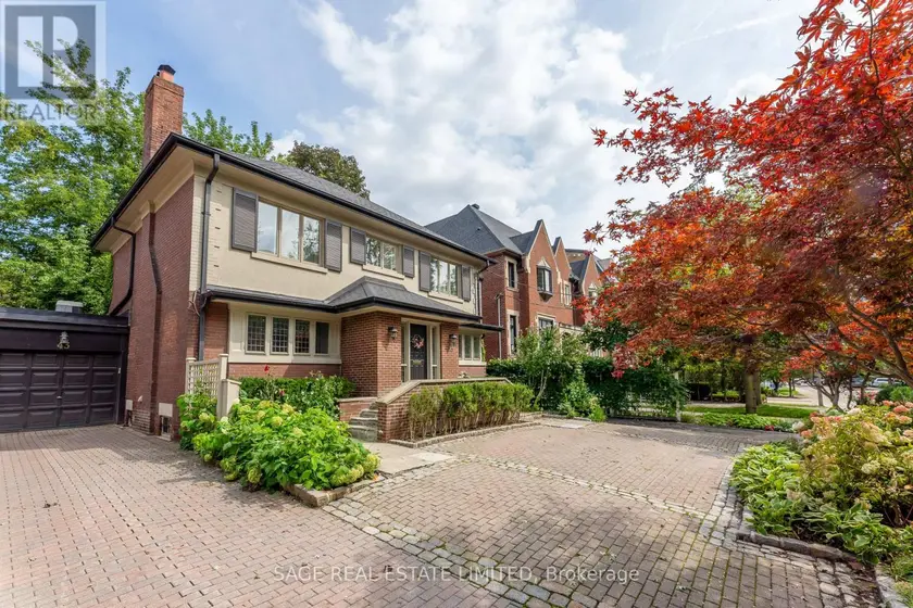 Detached at 43 ORIOLE ROAD, Toronto