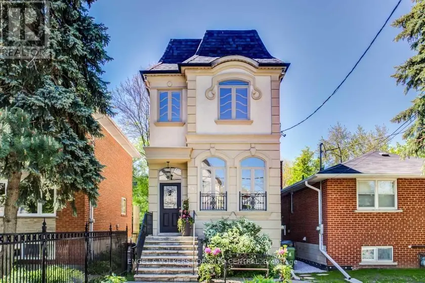 Detached at 405 BEDFORD PARK AVENUE, Toronto