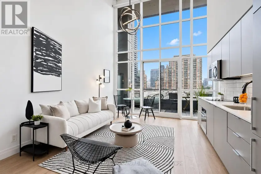 Apartment at 532 - 5 HANNA AVENUE, Toronto