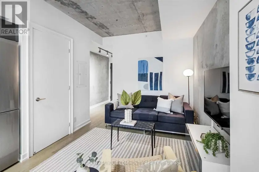 Apartment at 403 - 11 CHARLOTTE STREET, Toronto
