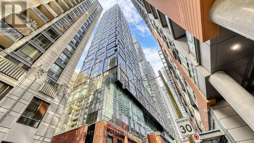 Apartment at 819 - 15 MERCER STREET, Toronto