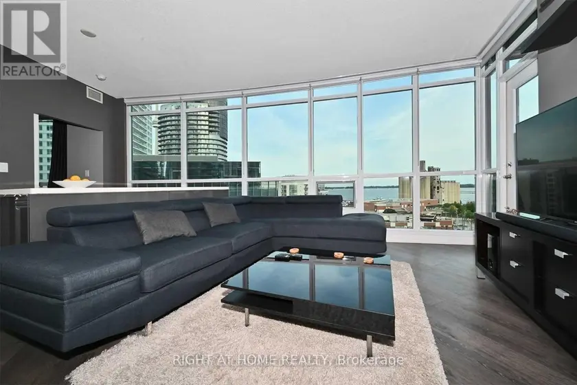 Apartment at 1104 - 600 FLEET STREET, Toronto