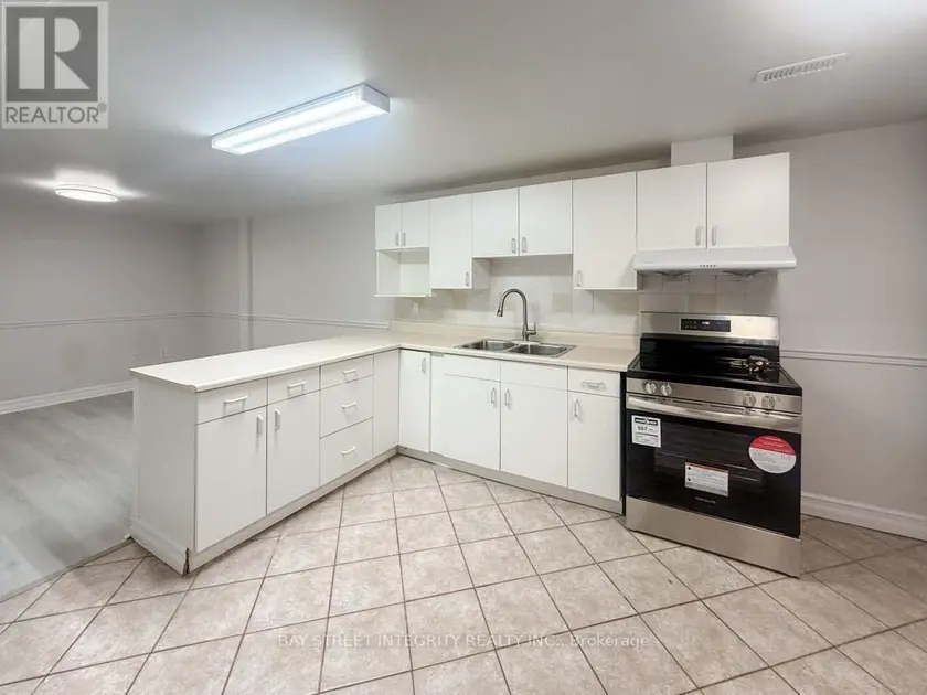 Detached at LOWER - 130 KINGSLAKE ROAD, Toronto