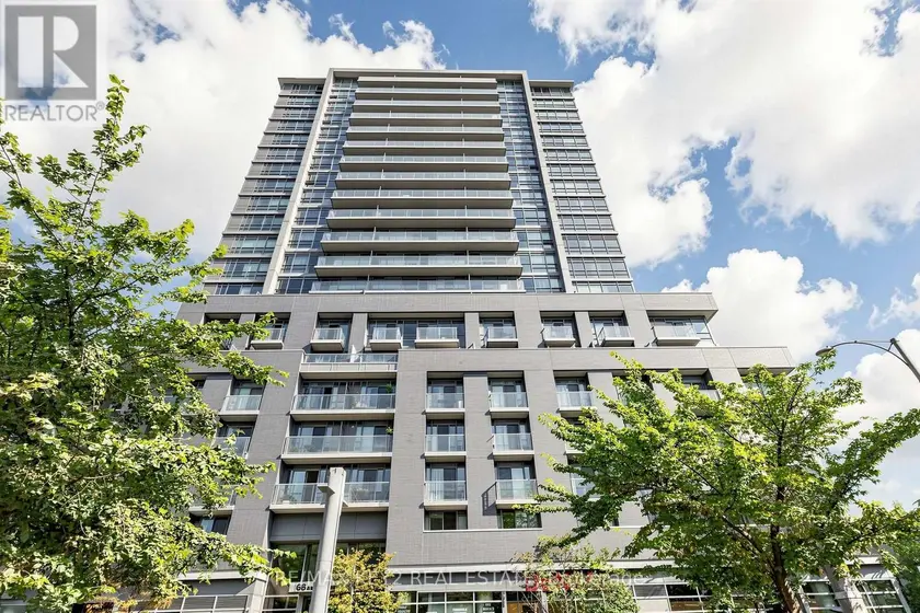 Apartment at 811 - 68 ABELL STREET, Toronto