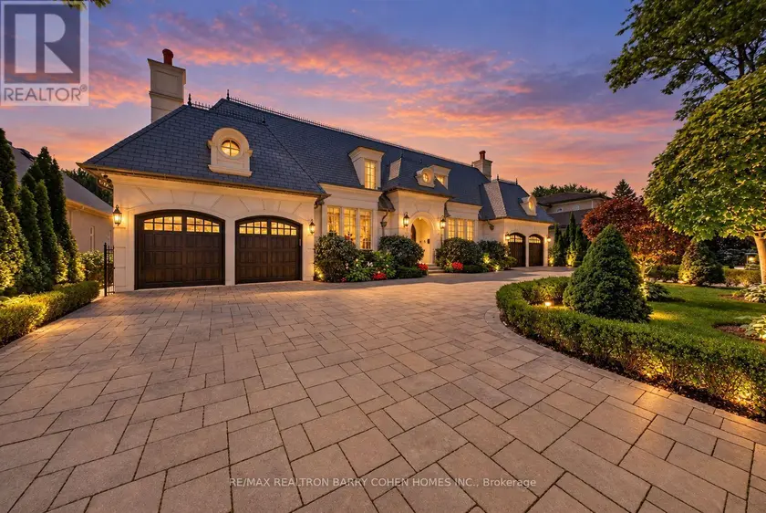 Detached at 101 FOREST HEIGHTS BOULEVARD, Toronto