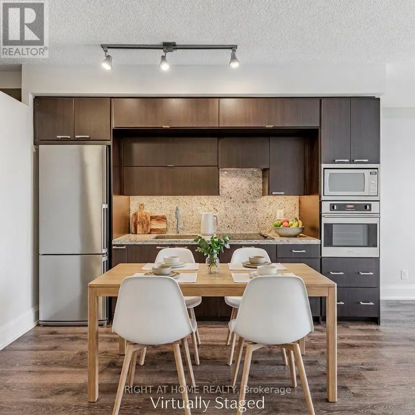 Apartment at 521 - 120 HARRISON GARDEN BLVD BOULEVARD, Toronto