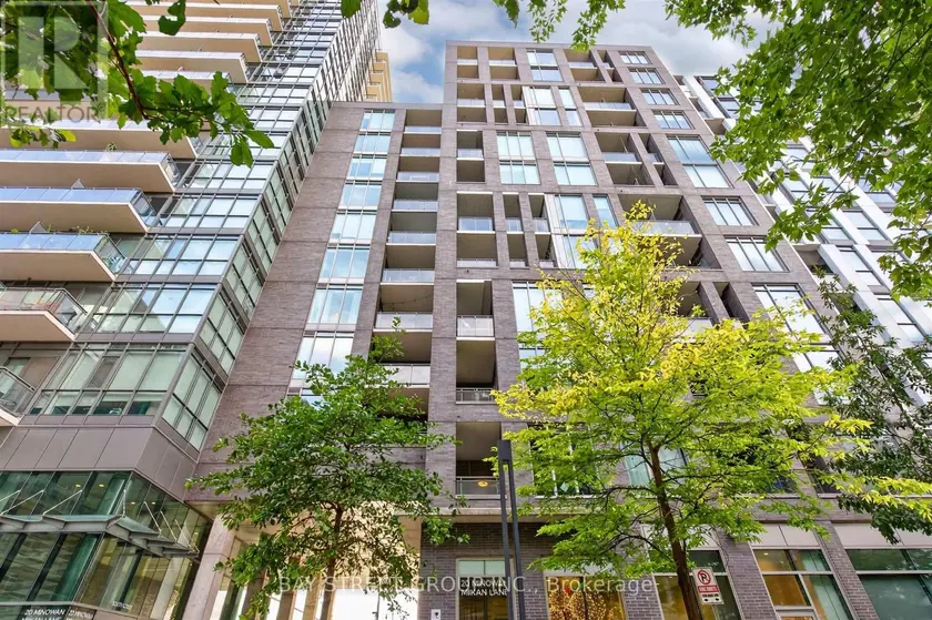 Apartment at 211 - 20 MINOWAN MIIKAN LANE W, Toronto