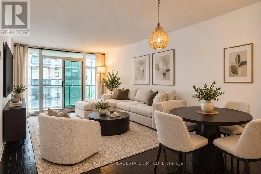 Apartment at 1008 - 30 GRAND TRUNK CRESCENT, Toronto