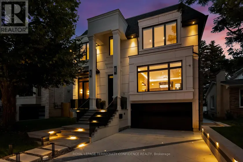 Detached at 31 PALOMINO CRESCENT, Toronto
