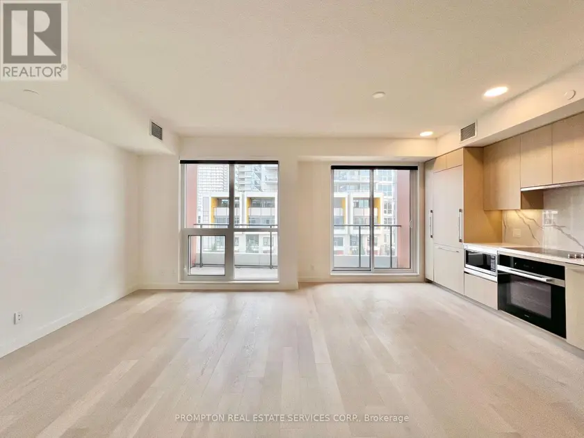Townhouse at V316 - 27 MCMAHON DRIVE, Toronto