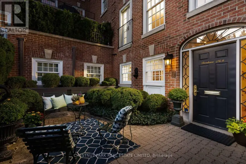 Townhouse at TH6 - 94 CRESCENT ROAD, Toronto