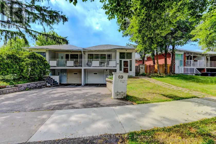 Semi-Detached/Link at 69 CASTLEBURY CRESCENT, Toronto
