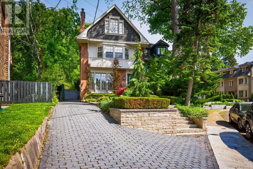 Detached at 30 EDGEWOOD CRESCENT, Toronto