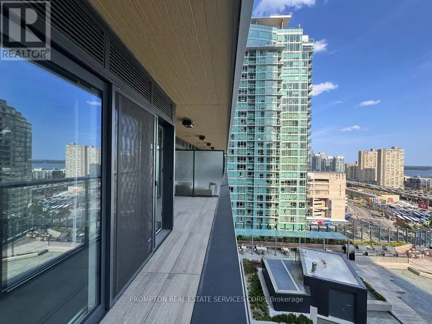 Apartment at 1709 - 1 CONCORD CITYPLACE WAY, Toronto