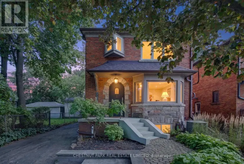 Detached at 521 SUTHERLAND DRIVE, Toronto