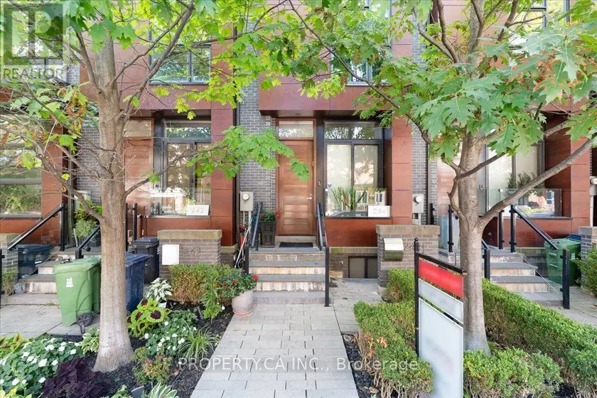 Townhouse at 244 MANNING AVENUE, Toronto