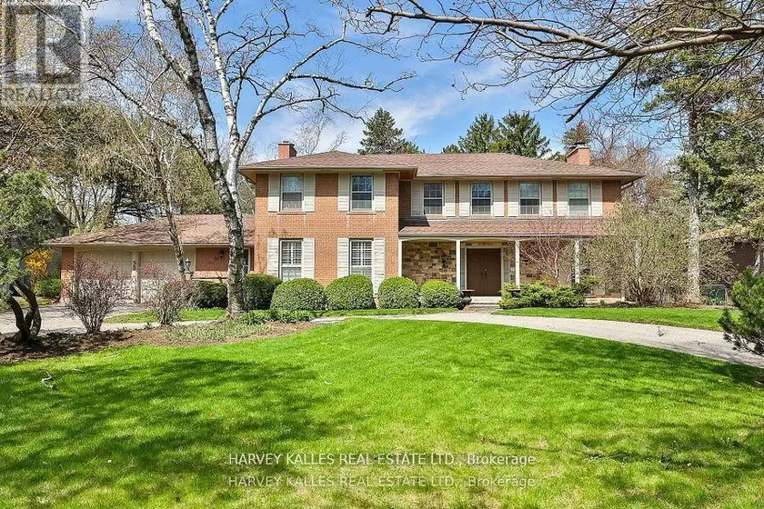Detached at 38 FIFESHIRE ROAD, Toronto
