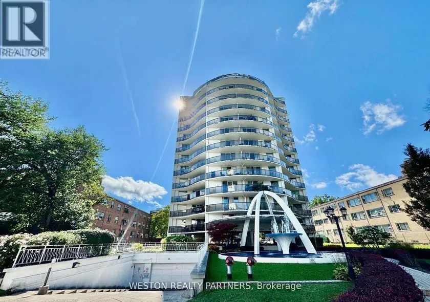 Multiplex at 801 - 44 WALMER ROAD, Toronto
