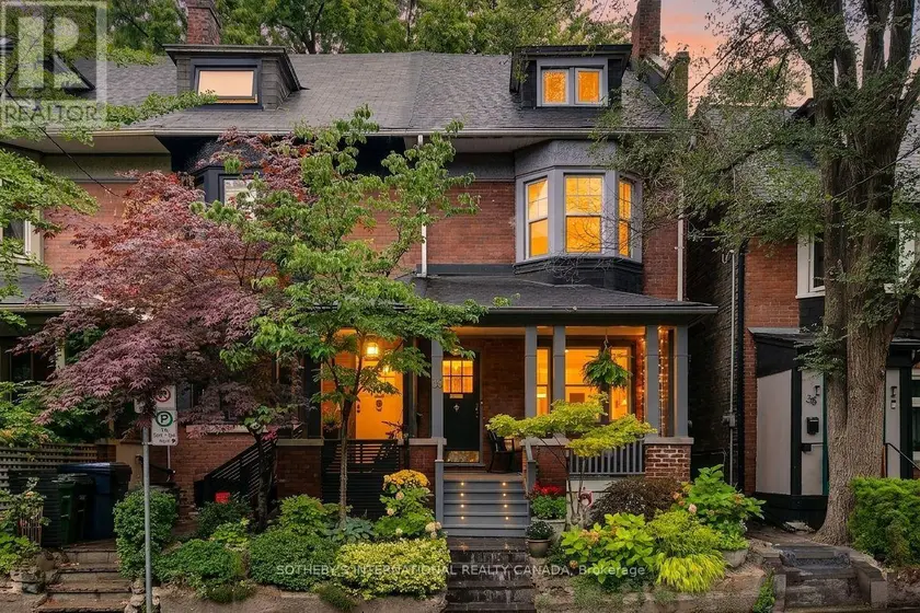 Townhouse at 36 ABERDEEN AVENUE, Toronto