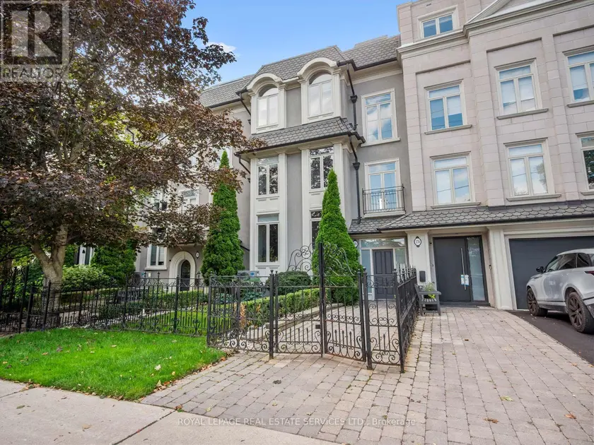 Townhouse at 4 - 276 SPADINA ROAD, Toronto