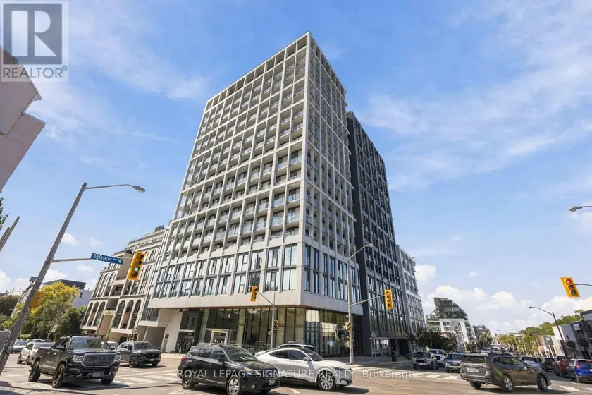 Apartment at 817 - 2020 BATHURST STREET, Toronto