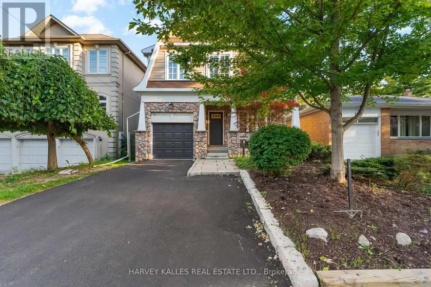 Detached at 121 JOHNSTON AVENUE, Toronto