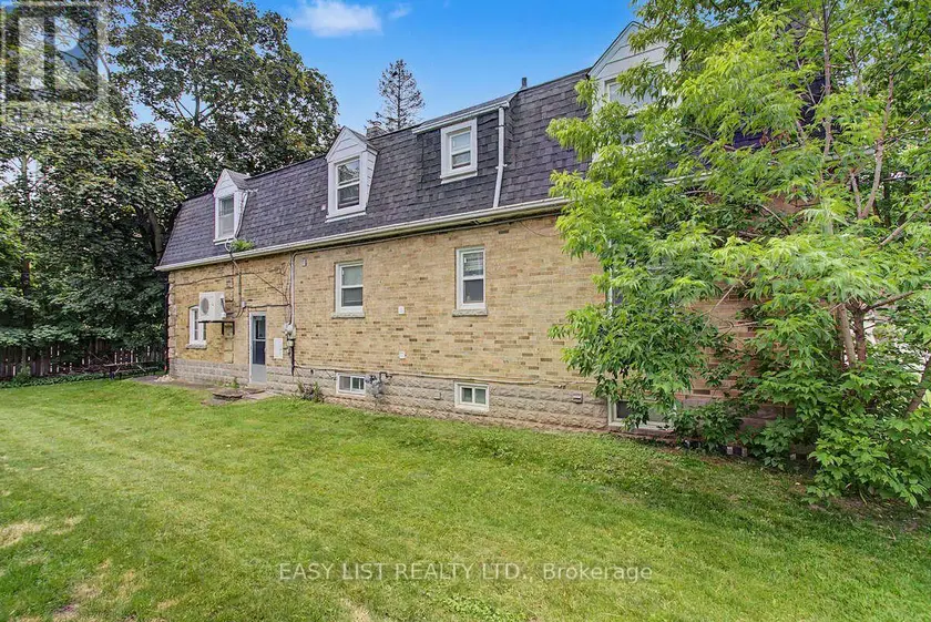 Detached at 77 AVONDALE AVENUE, Toronto