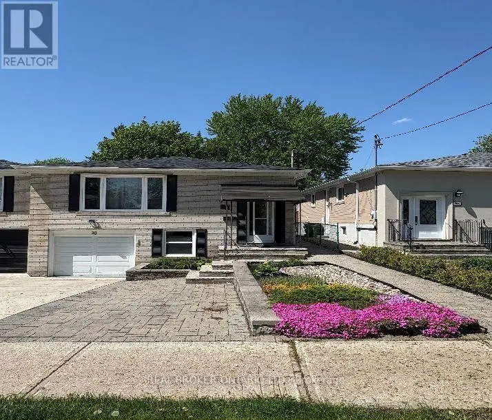 Semi-Detached/Link at 40 GREEN BUSH ROAD, Toronto