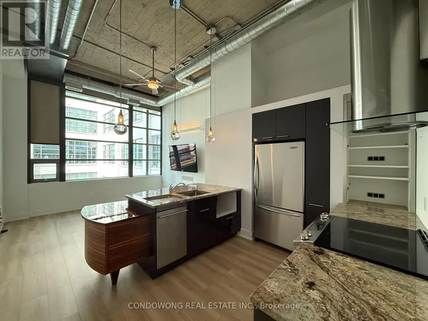 Apartment at 331 - 637 LAKE SHORE BOULEVARD W, Toronto