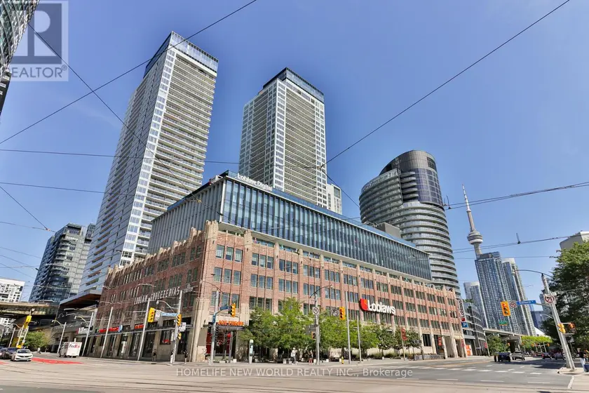 Apartment at 812 - 17 BATHURST STREET, Toronto