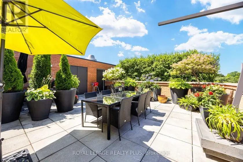 Apartment at 704 - 260 HEATH STREET W, Toronto