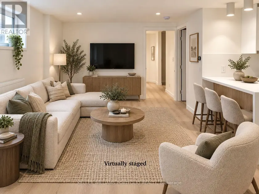 Detached at 127 LISGAR STREET, Toronto